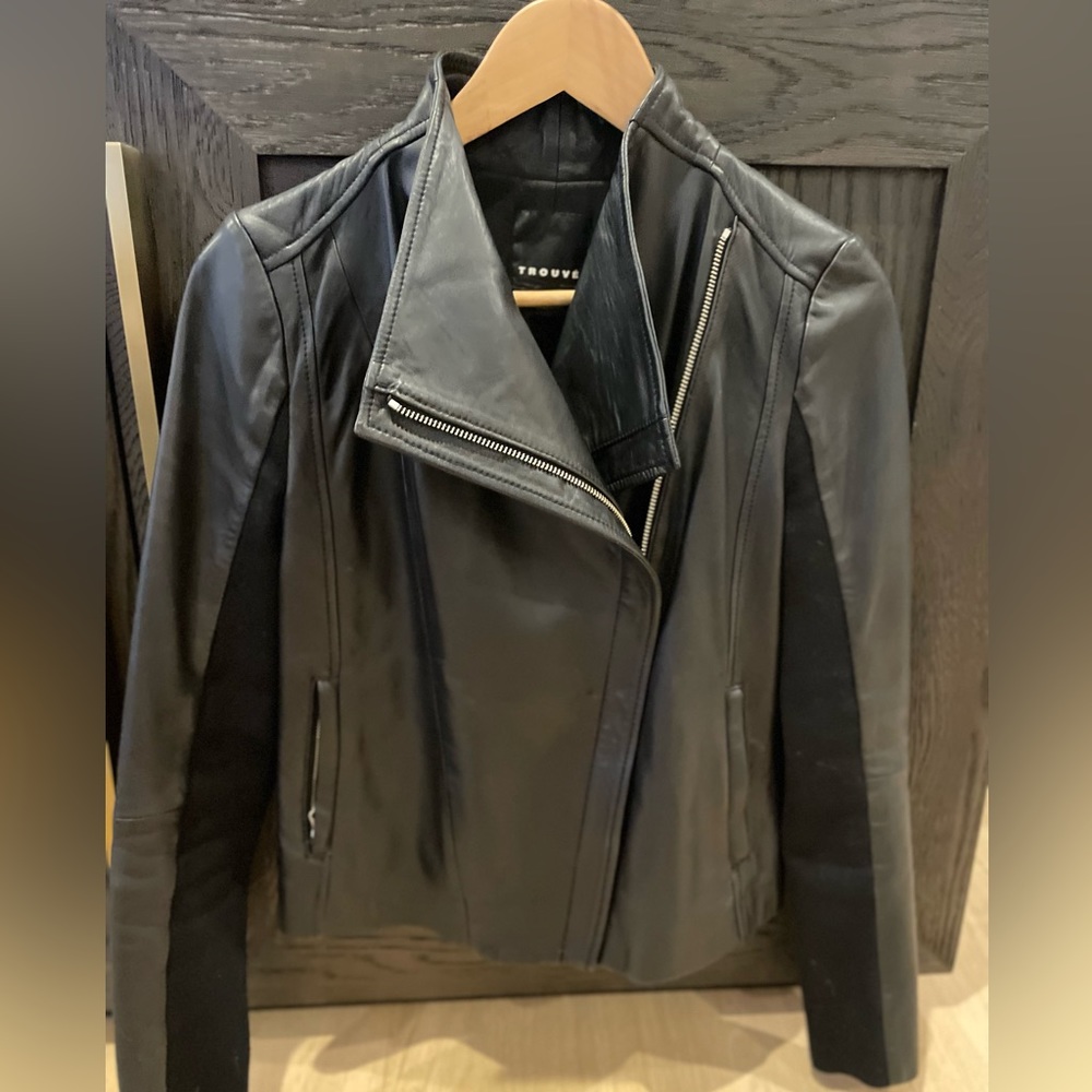 Trouvé  genuine leather jacket in Black, size XS.